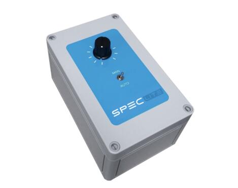 Accessoires pour éclairage marin - Convertisseur de gradation 0-10 VCC, mode source/puits auto/manuel pour automatisme
