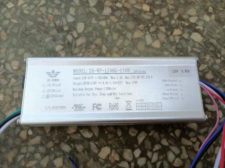 Boîtier LED Zhihe 120-347 V 90-150 VCC 120 W 0,85-1,25 A Gradable 0-10 VCC