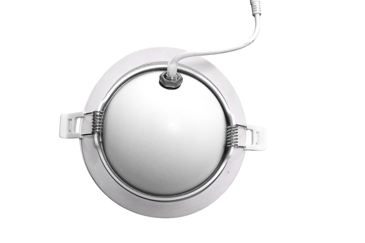 Slim Panel 4" 9W 120V 27-30-35-40-50K white clear Gimbal dim TRIAC