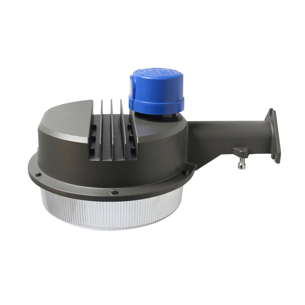 (Vente finale) Barn light 100W 100-277V 50K black clear 120 deg. twist lock photo.