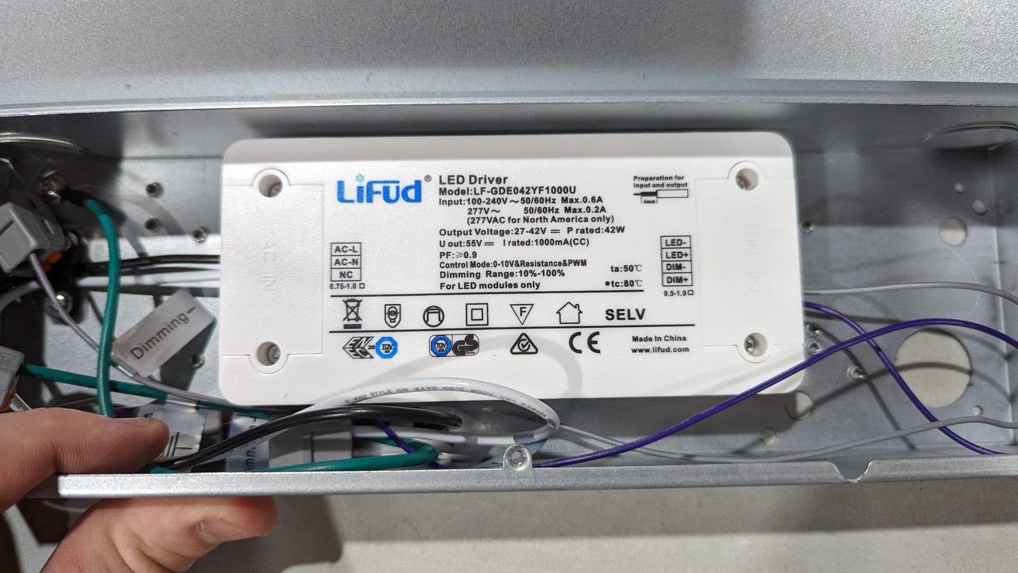 LED Driver Lifud 100-277VAC 27-42VDC 42W 1.00A Dimmable 1-10VDC IP20